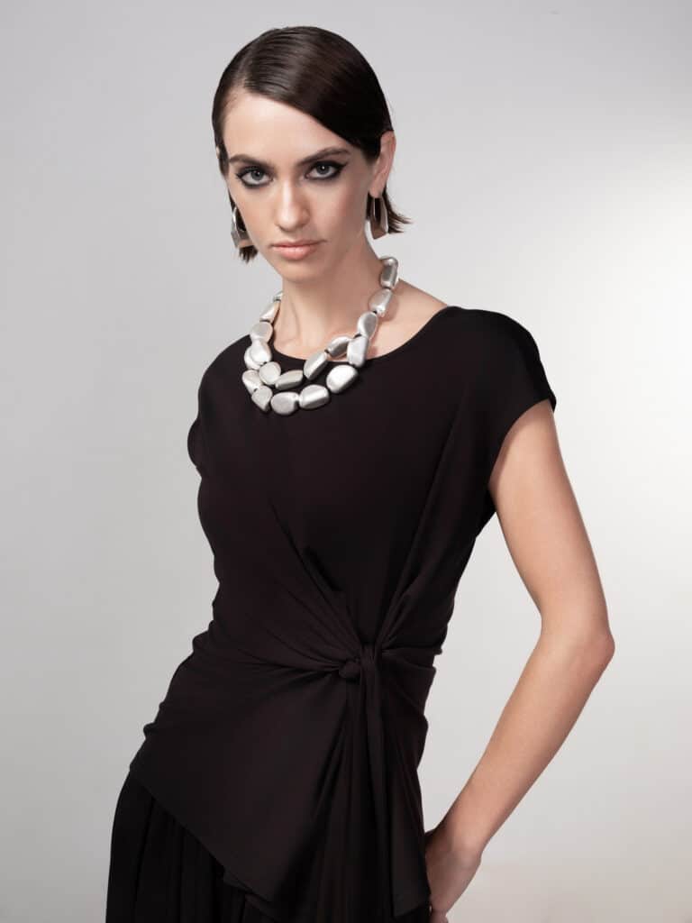 Haako tie detail top, black