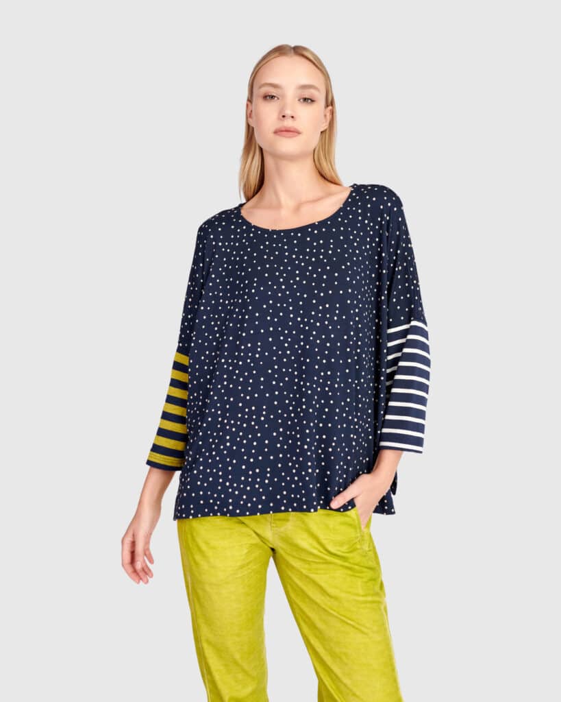 Alembika contrast sleeve top