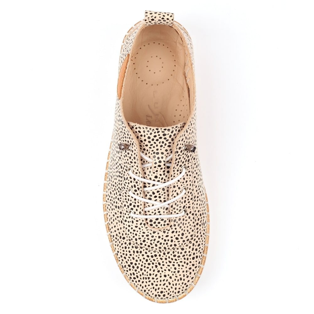 Lunar Evette plimsoll, beige