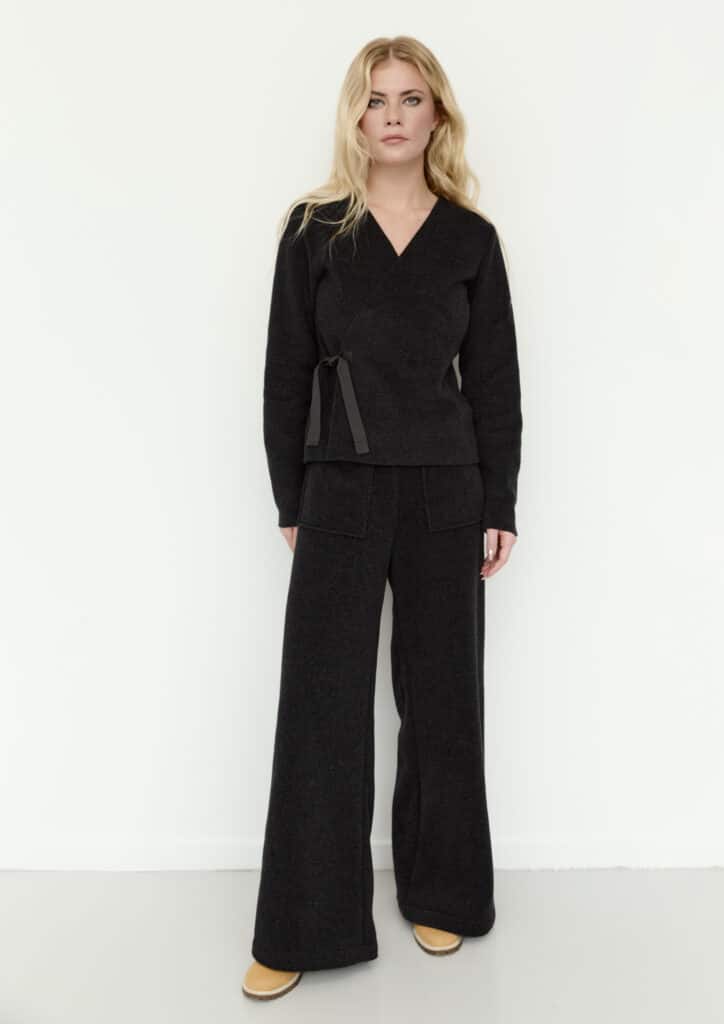 Henriette Steffensen straight leg trousers